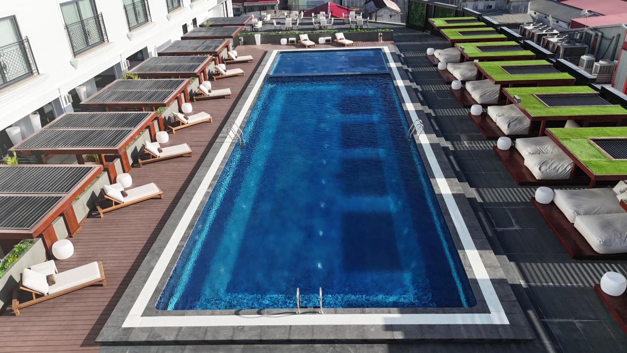 Yogh Hospitality Otel Paramaribo Dış mekan fotoğraf